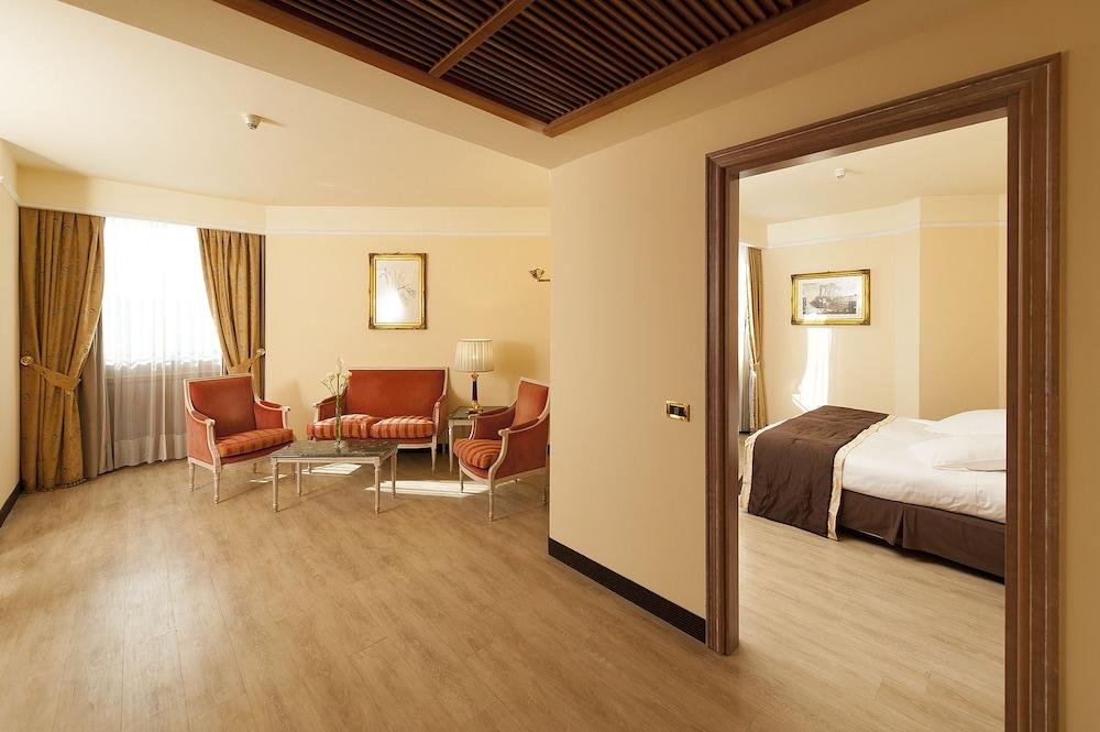 Shg Hotel De La Ville Vicenza Exterior photo